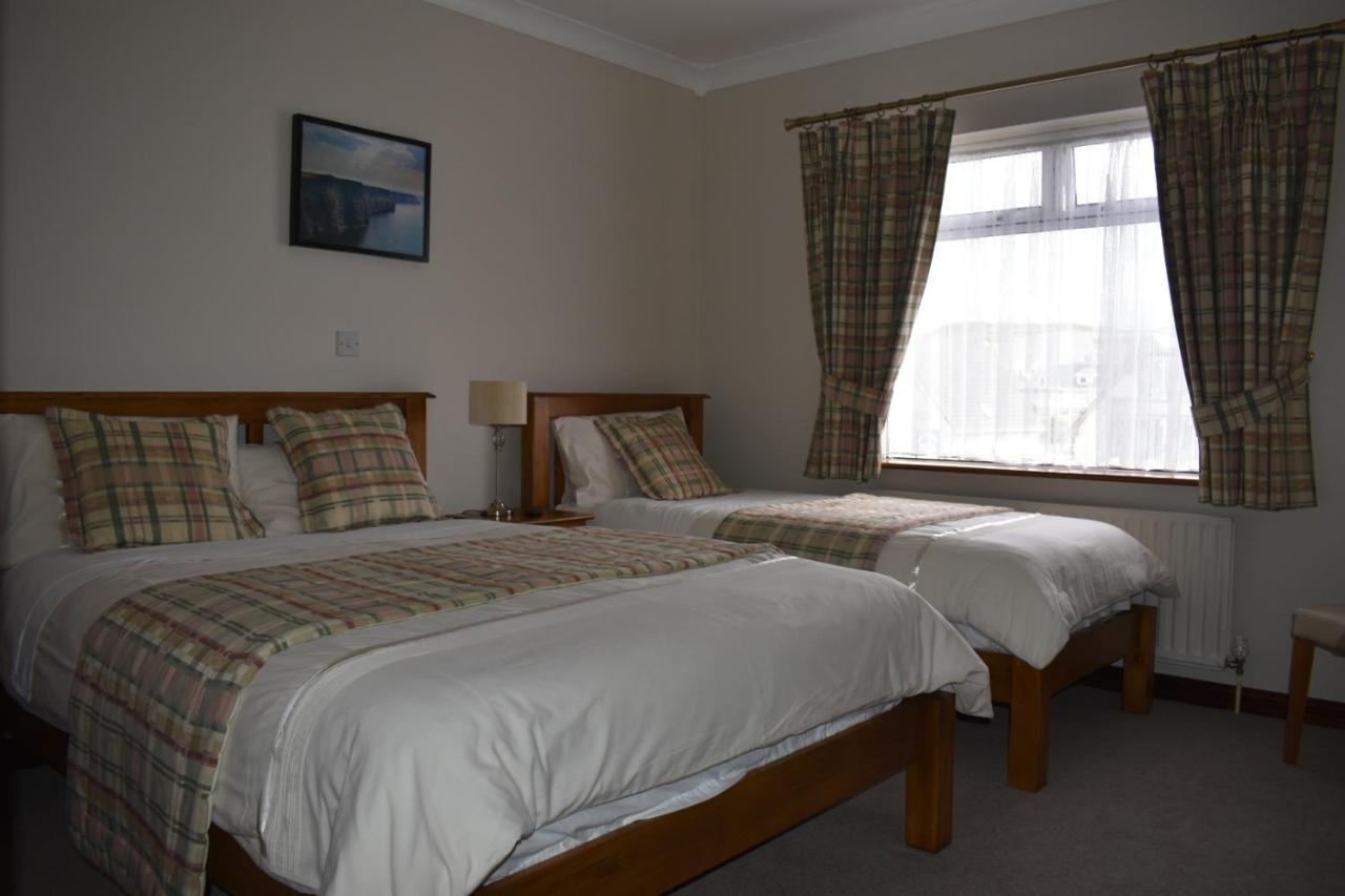 Cois Farraige Bed and Breakfast Lahinch Εξωτερικό φωτογραφία