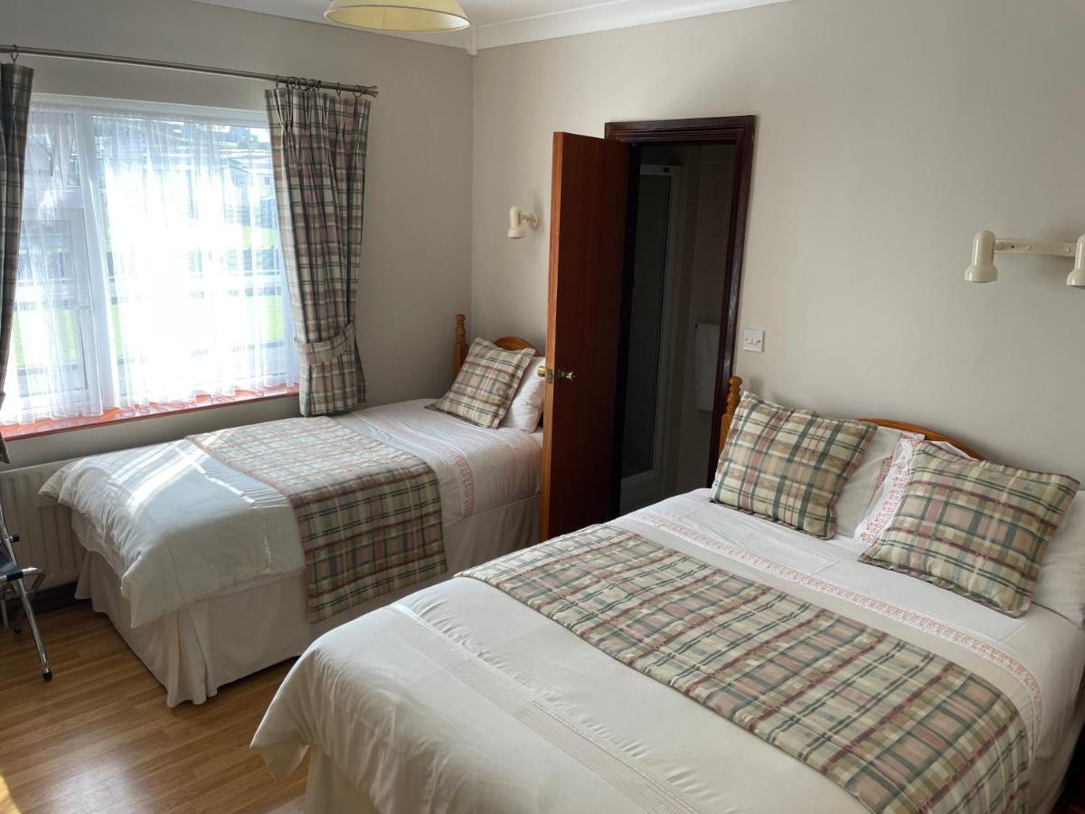 Cois Farraige Bed and Breakfast Lahinch Εξωτερικό φωτογραφία